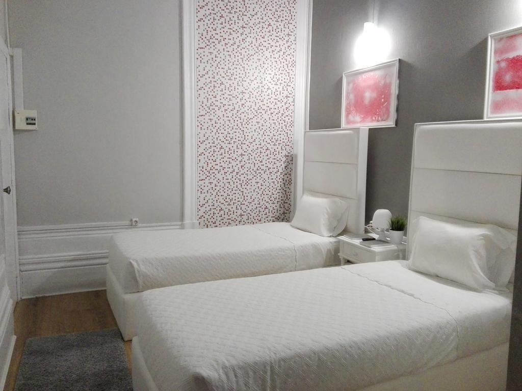 Royal Hotel 2*